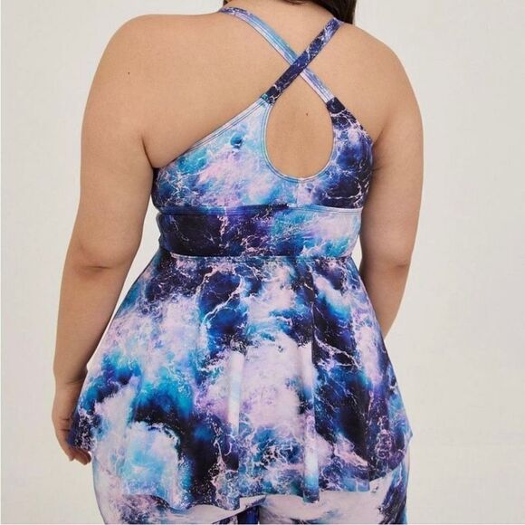 Torrid Wire-Free Racerback Tankini Top - Picture 3 of 10